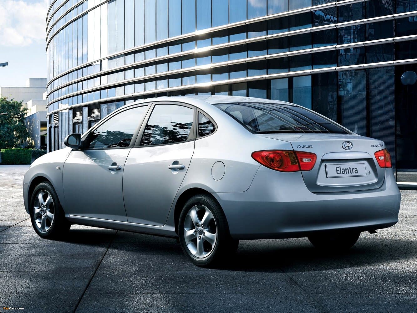 Hyundai Elantra IV (HD) Седан, фото 4