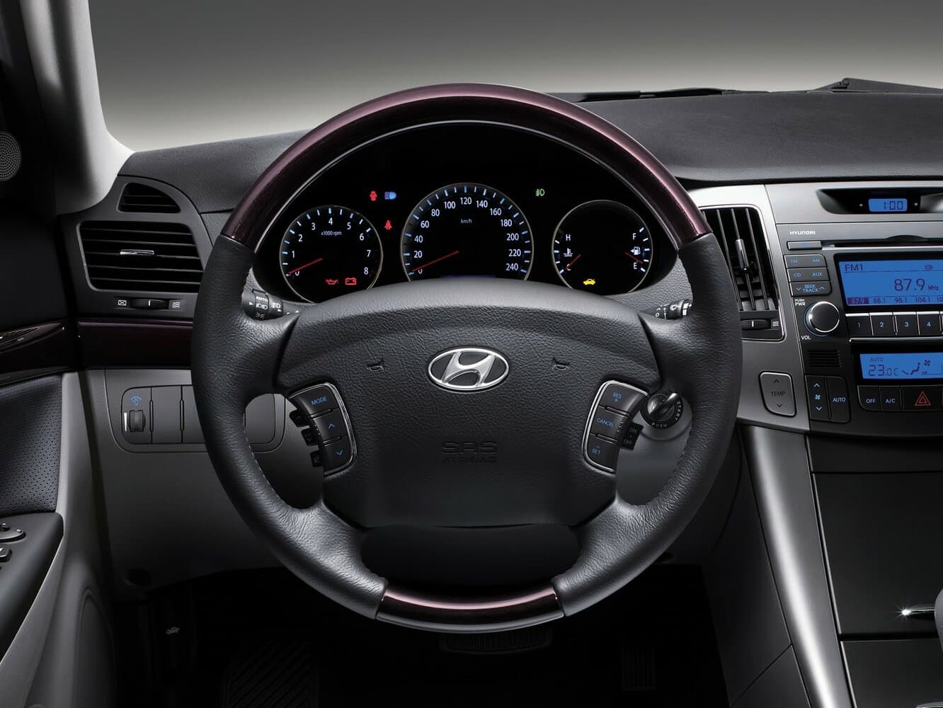 Hyundai Sonata V (NF) Седан, фото 8