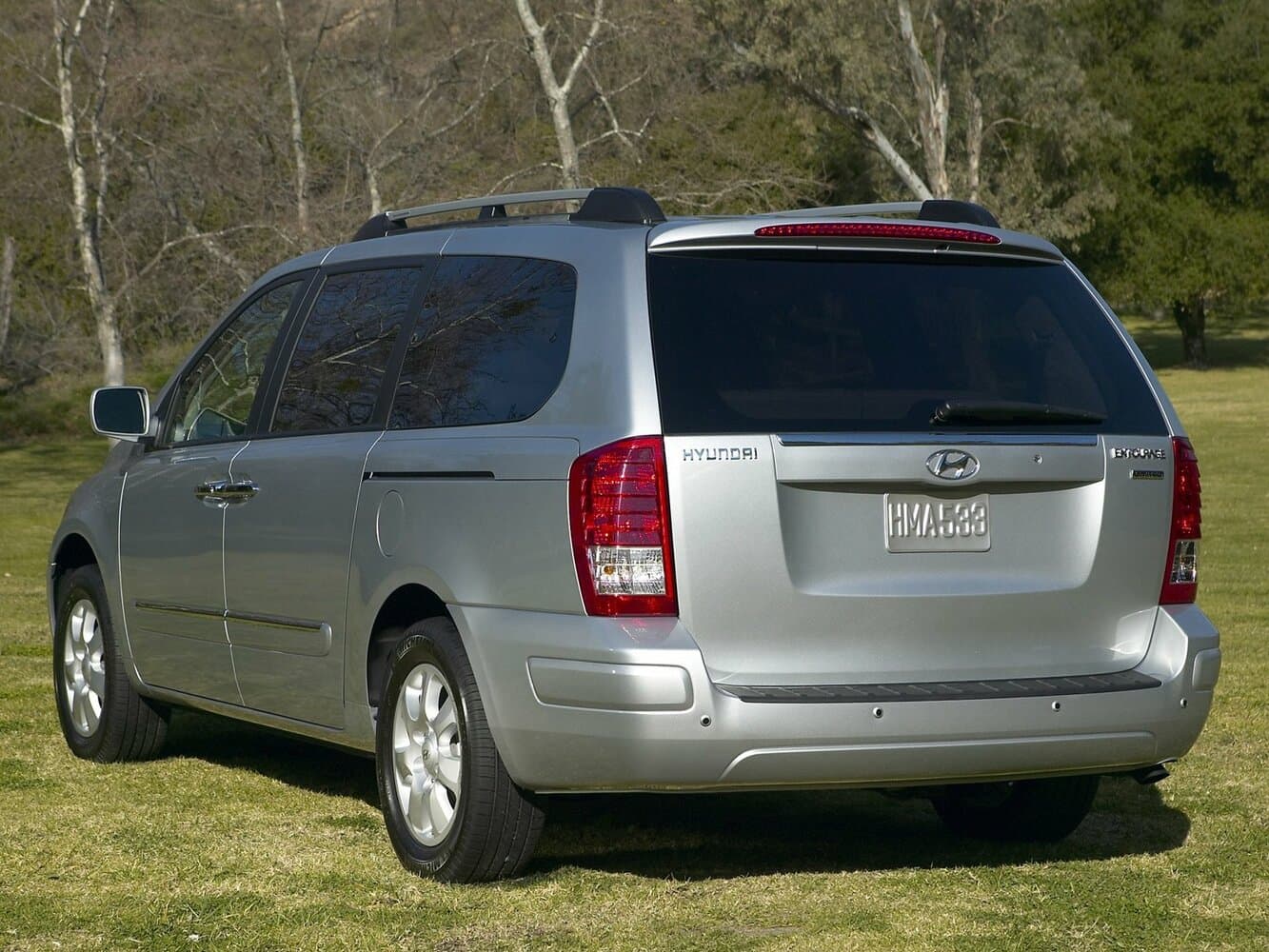 Hyundai Entourage  Минивэн, фото 4