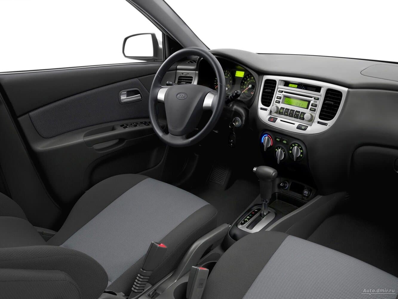 Kia Rio II Седан, фото 6