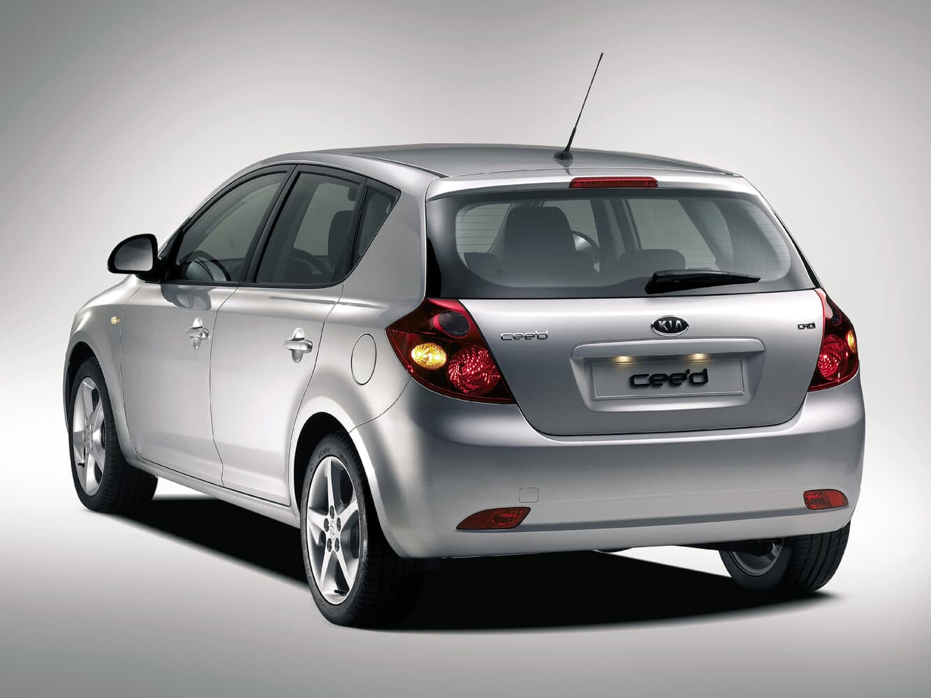 Kia Ceed I Хэтчбек 5 дв., фото 4