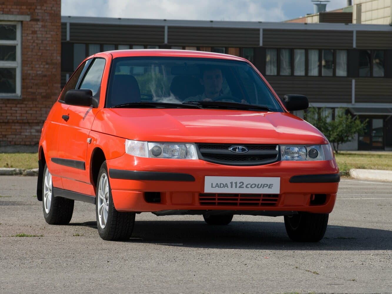 Lada (ВАЗ) 2112  Хэтчбек 3 дв.