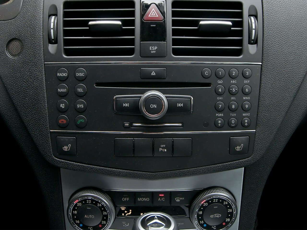 Mercedes-Benz C-Class III (W204) Седан, фото 16