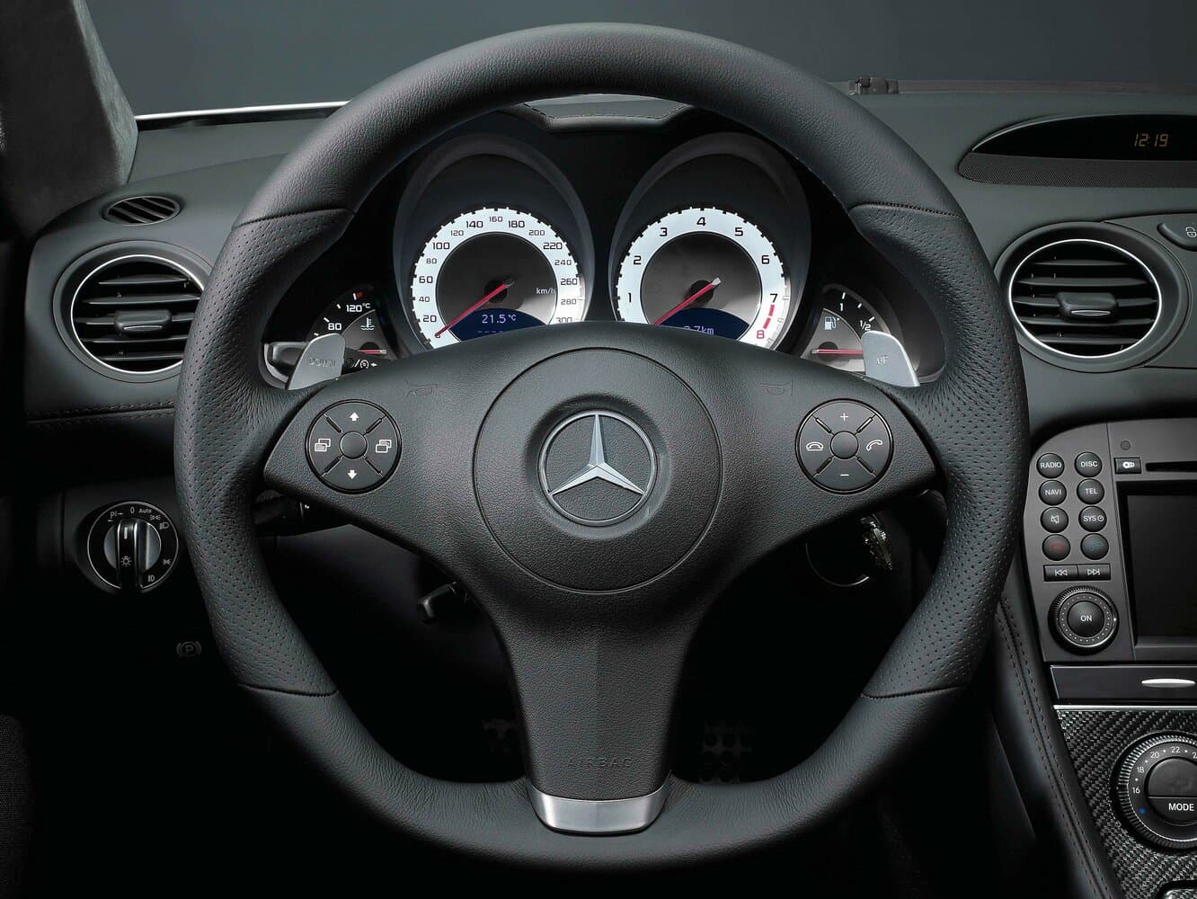 Mercedes-Benz SL-Class AMG II (R230) Рестайлинг 2 Родстер, фото 9
