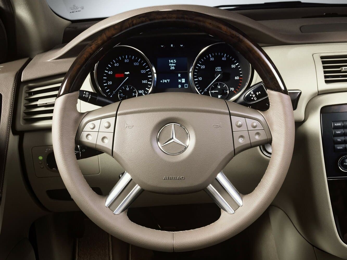Mercedes-Benz R-Class I Рестайлинг Минивэн, фото 9