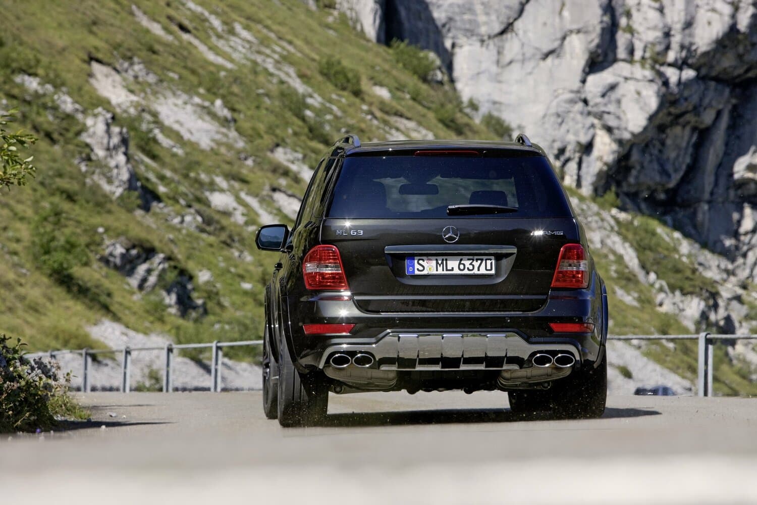 Mercedes-Benz M-Class AMG II (W164) Рестайлинг Внедорожник 5 дв., фото 4