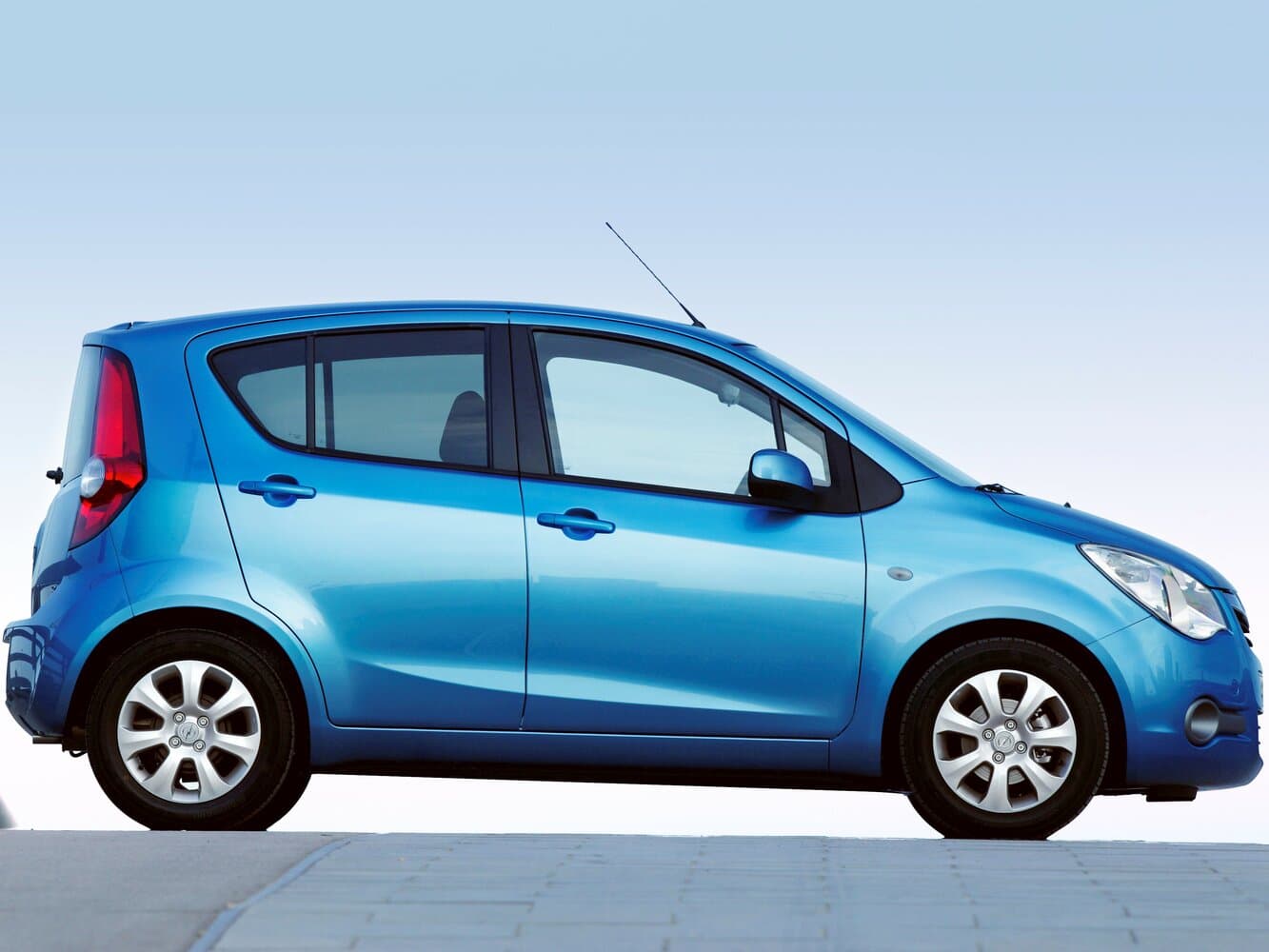 Opel, Agila, B, 2014, фото 2