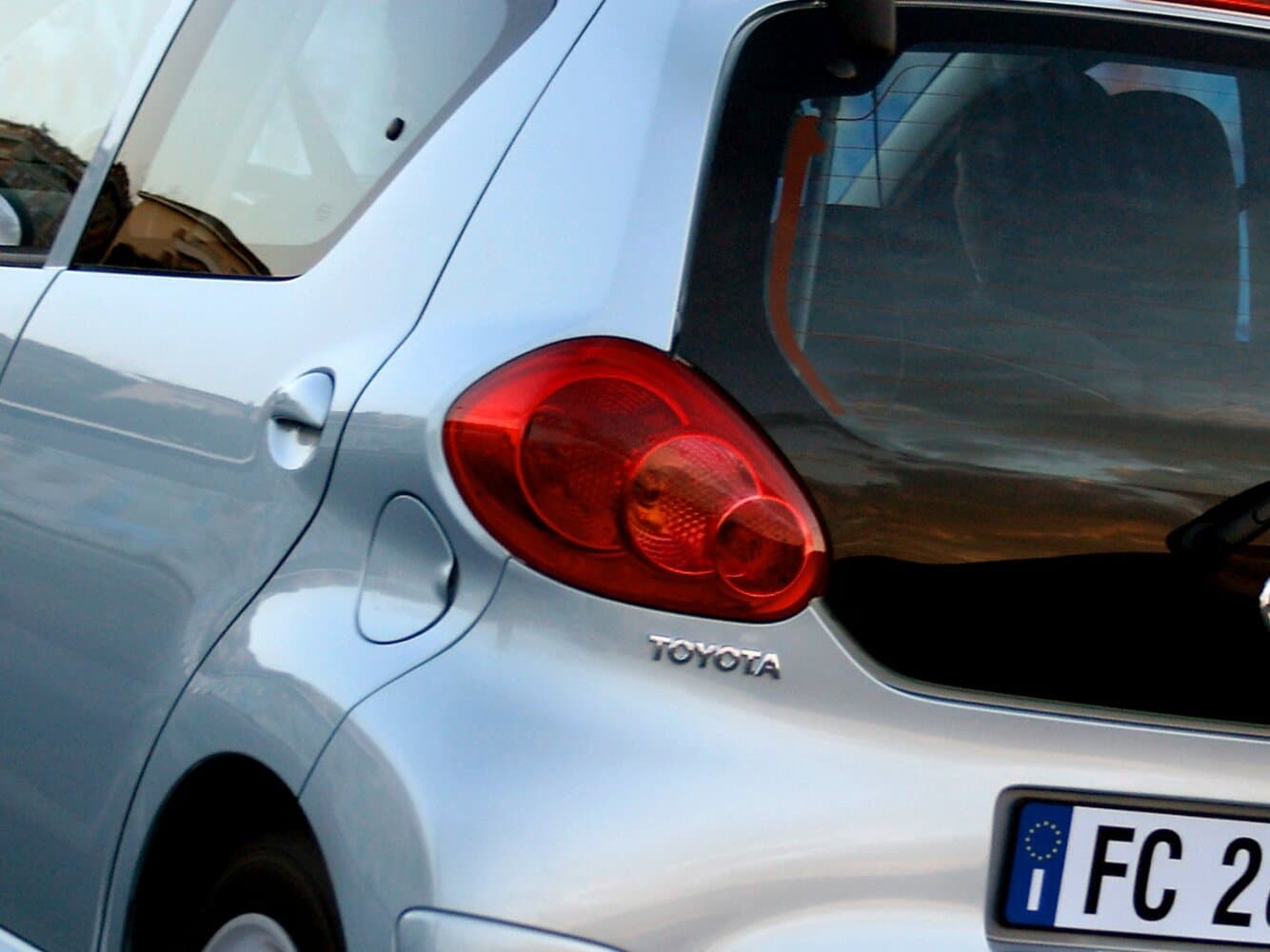 Toyota Aygo I Хэтчбек 5 дв., фото 11