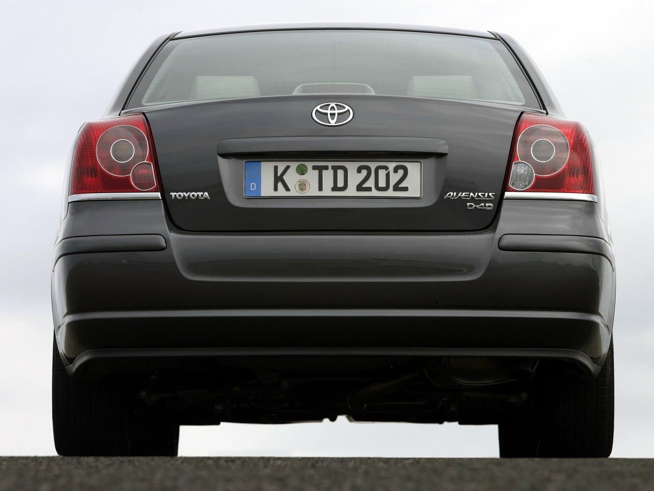 Toyota Avensis II Рестайлинг Седан, фото 4