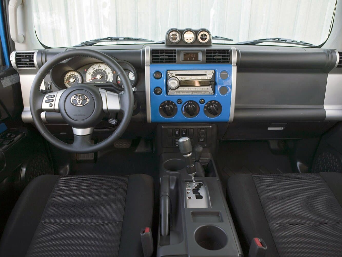 Toyota FJ Cruiser  Внедорожник 5 дв., фото 6
