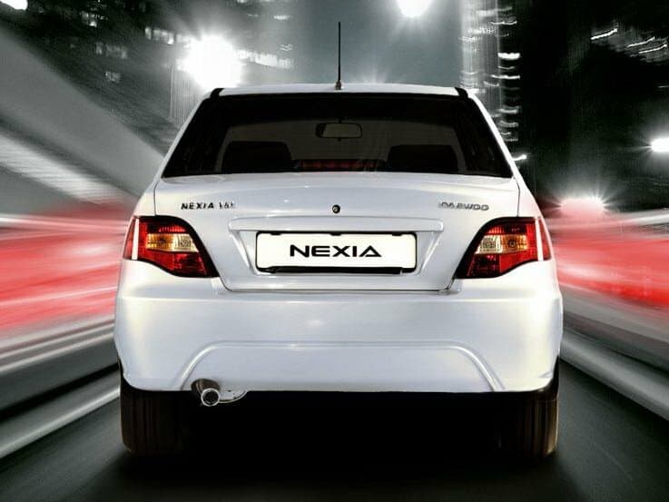 Daewoo Nexia I Рестайлинг Седан, фото 4