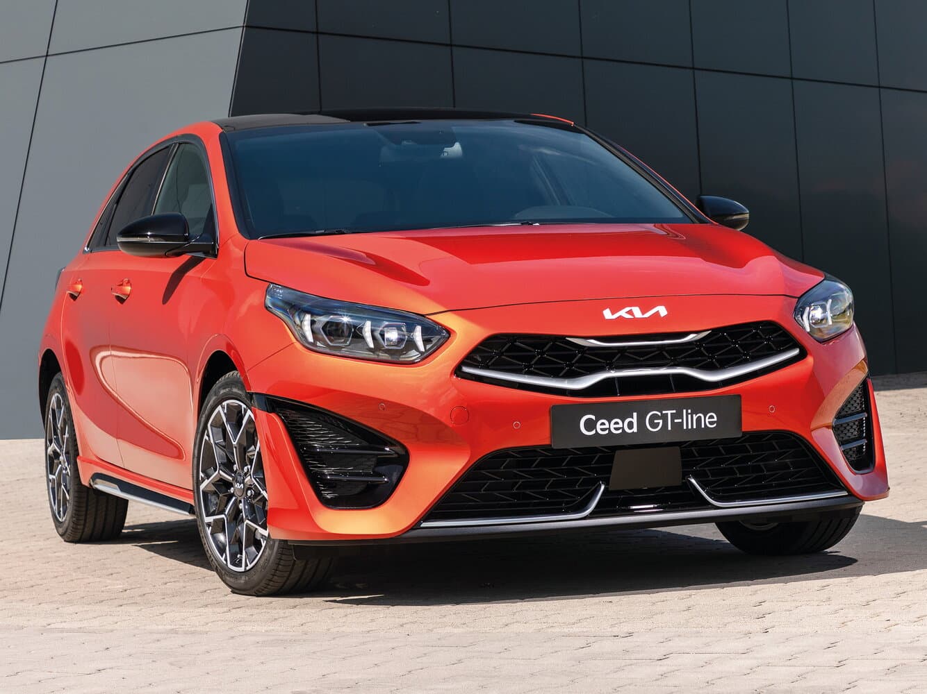 Kia Ceed III Рестайлинг Хэтчбек 5 дв., фото 3