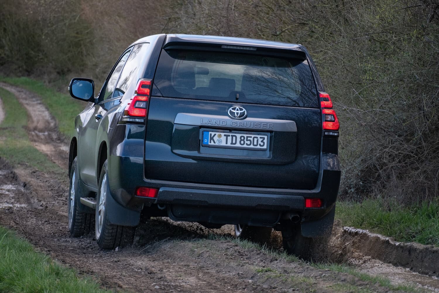 Toyota Land Cruiser Prado 150 Series Рестайлинг 2 Внедорожник 3 дв., фото 4