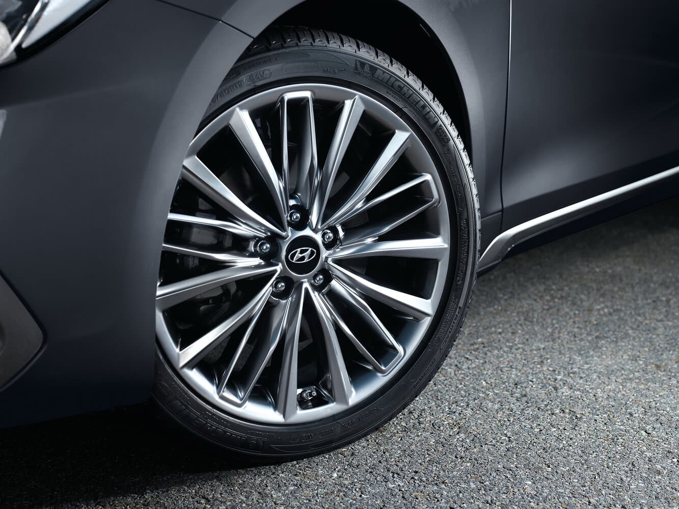 Hyundai Grandeur VI Седан, фото 11