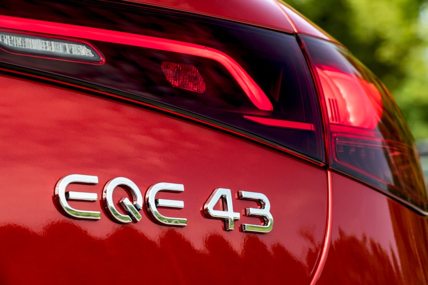 Mercedes-Benz EQE AMG