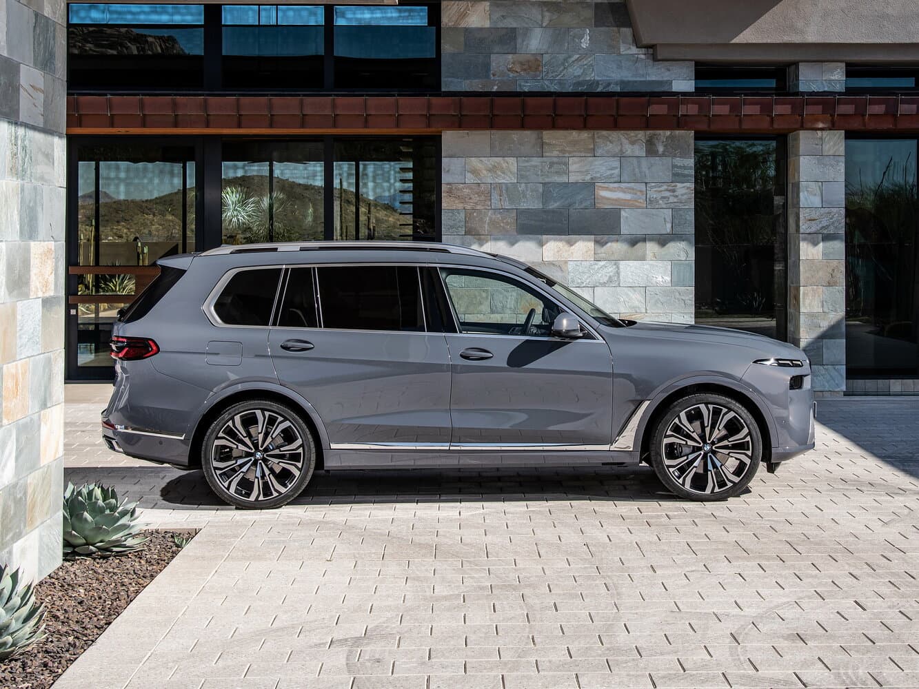 BMW X7 I (G07) Рестайлинг Внедорожник 5 дв., фото 2