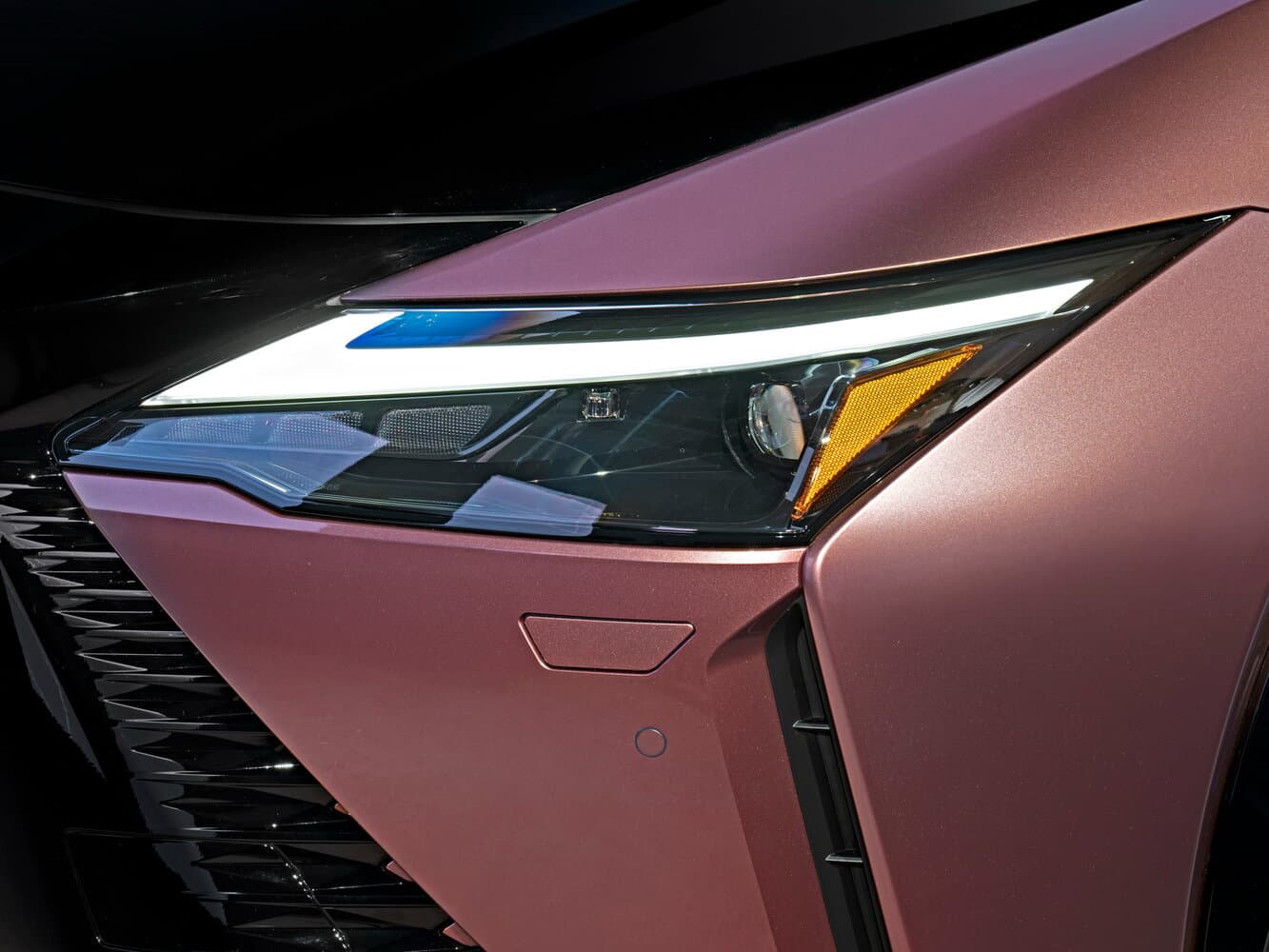 Lexus RZ