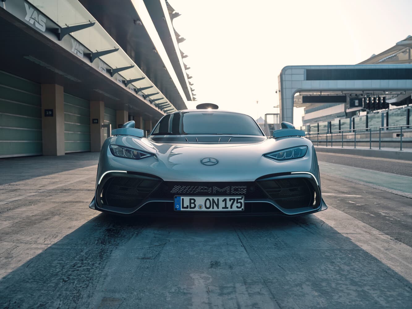 Mercedes-Benz AMG ONE  Купе, фото 3