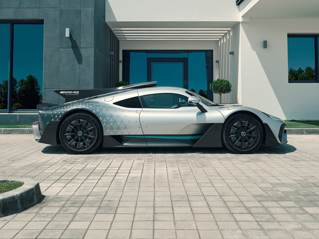 Mercedes-Benz AMG ONE  Купе, фото 2
