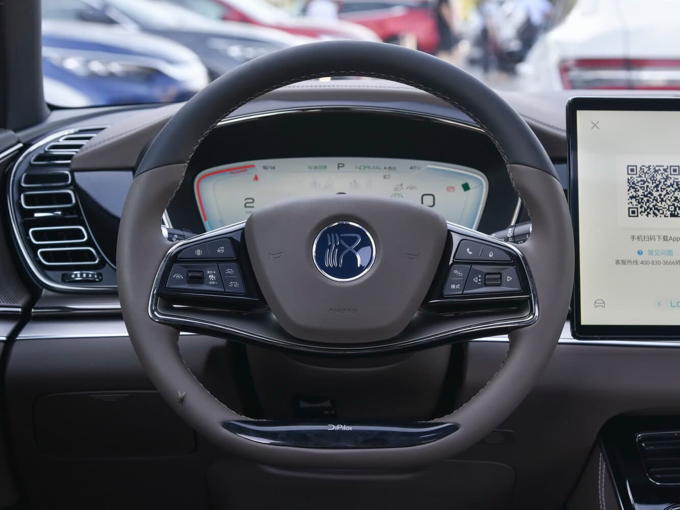 BYD Han I Рестайлинг Седан EV, фото 9