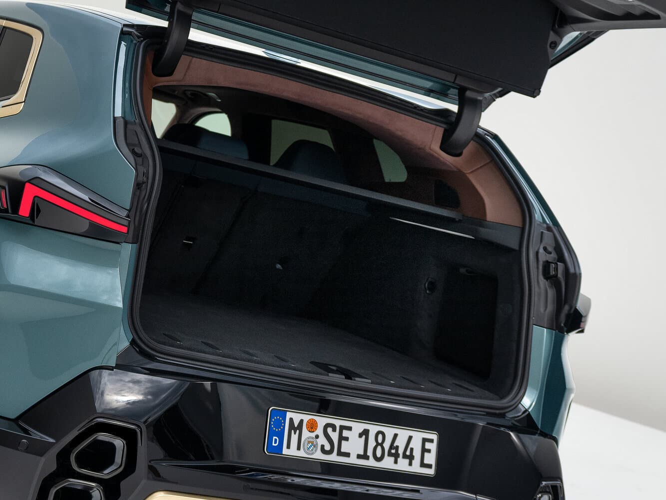 BMW XM  Внедорожник 5 дв., фото 8