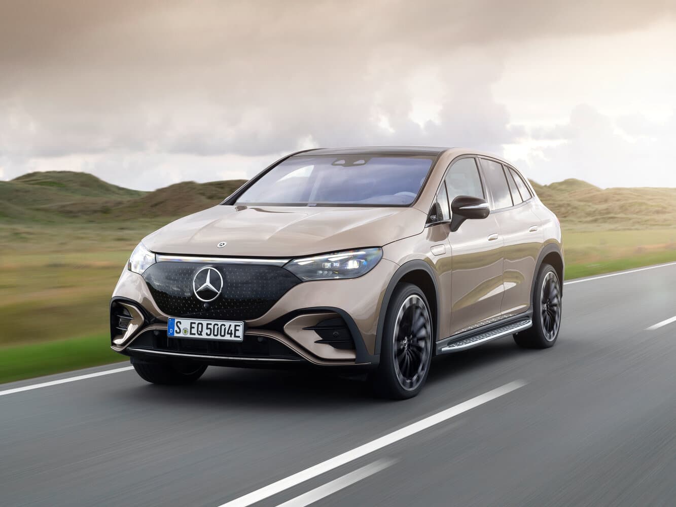 Mercedes-Benz EQE SUV