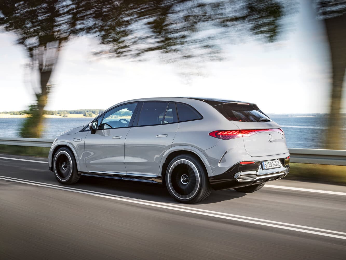 Mercedes-Benz EQE SUV AMG  Внедорожник 5 дв., фото 4