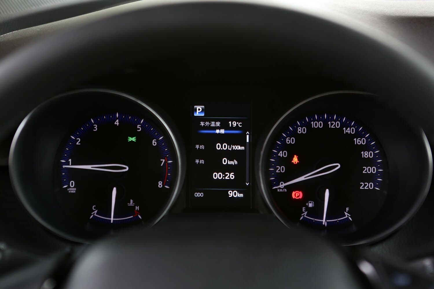 Toyota Izoa I Внедорожник 5 дв., фото 8