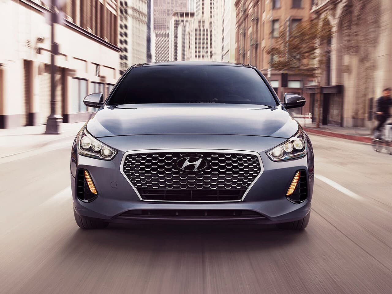Hyundai Elantra VI (AD) Хэтчбек 5 дв. GT, фото 3