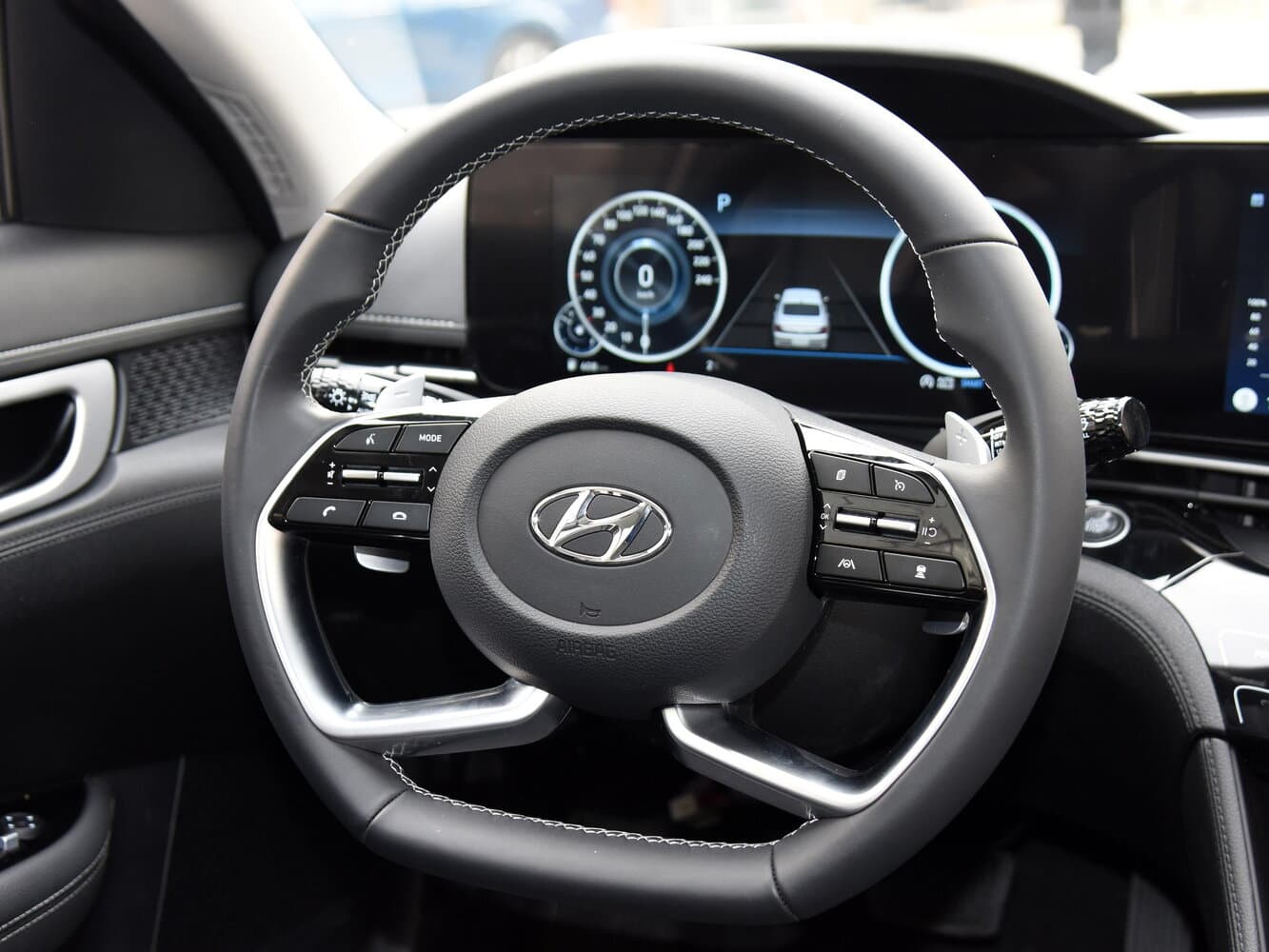 Hyundai Mistra II (DU2) Седан, фото 8