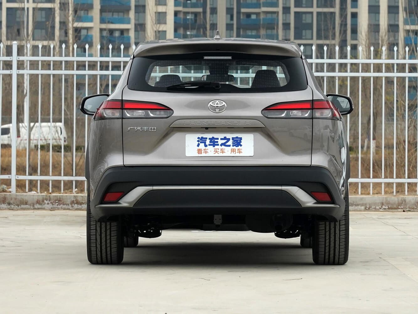 Toyota Frontlander Внедорожник 5 дв., фото 3