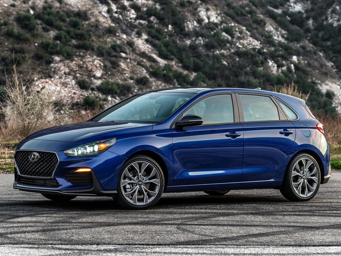 Hyundai Elantra VI (AD) Рестайлинг Хэтчбек 5 дв. GT
