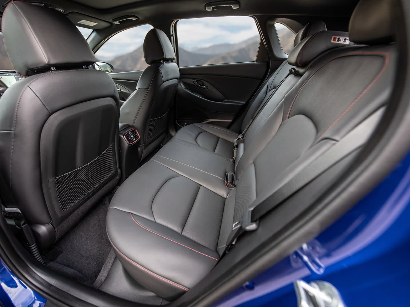Hyundai Elantra VI (AD) Рестайлинг Хэтчбек 5 дв. GT, фото 7