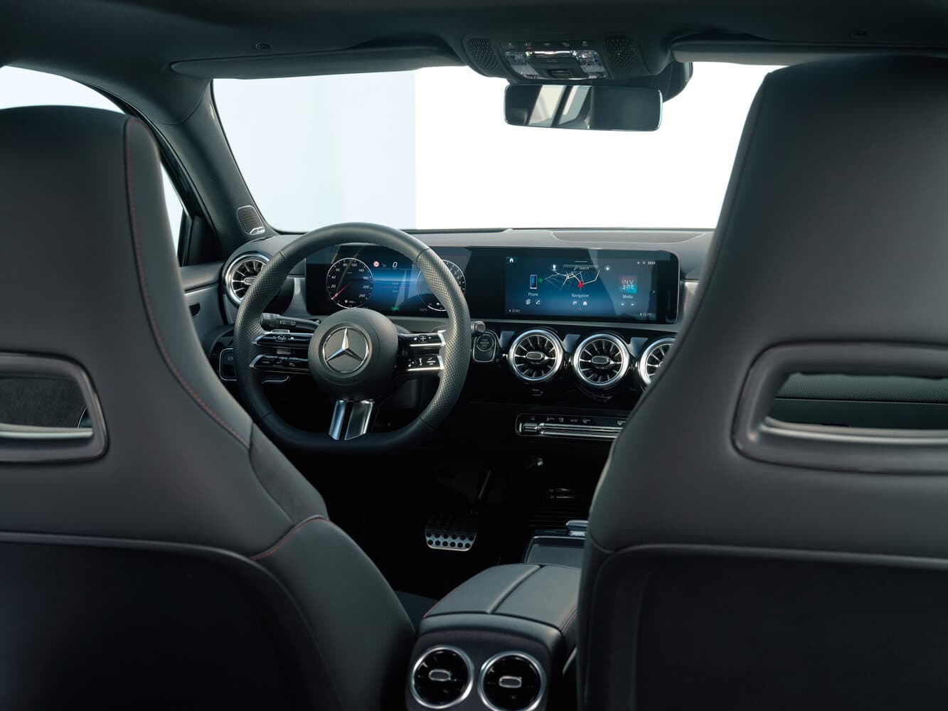 Mercedes-Benz A-Class IV (W177) Рестайлинг Хэтчбек 5 дв., фото 2