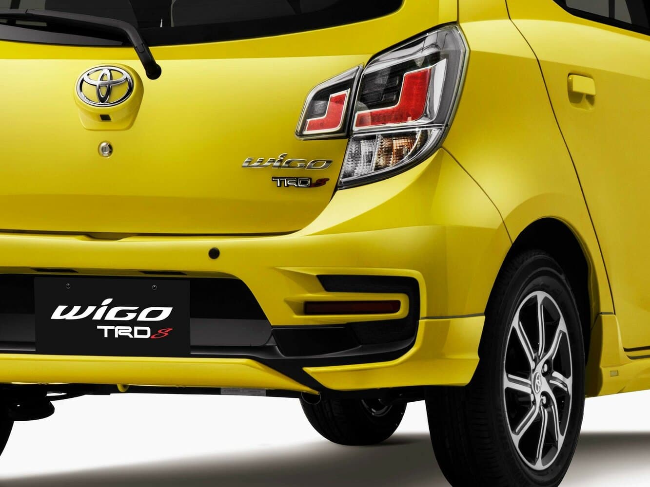 Toyota Wigo I Рестайлинг 2 Хэтчбек 5 дв., фото 9