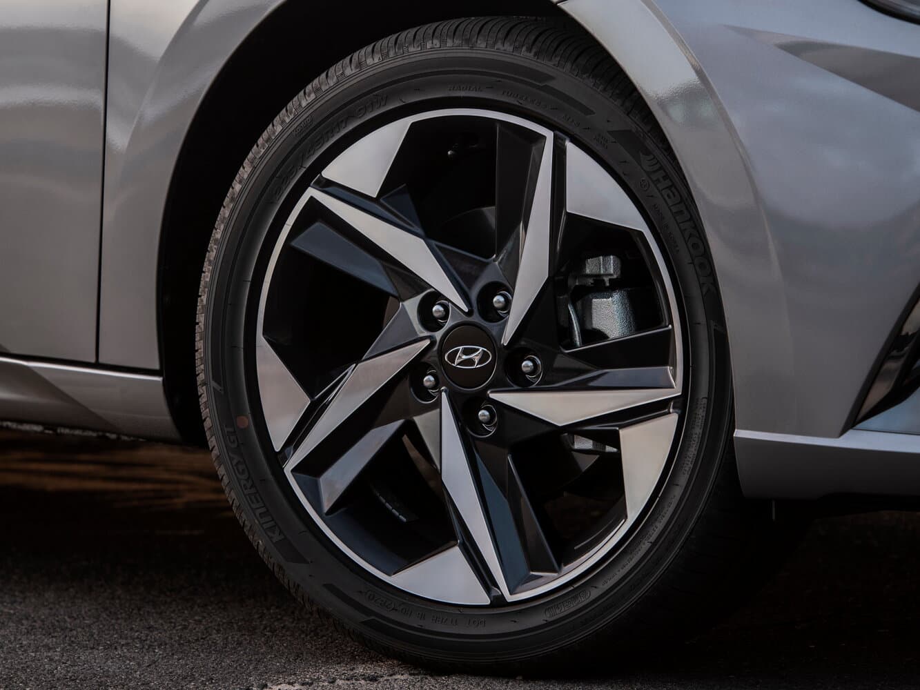Hyundai Avante VII Седан, фото 15
