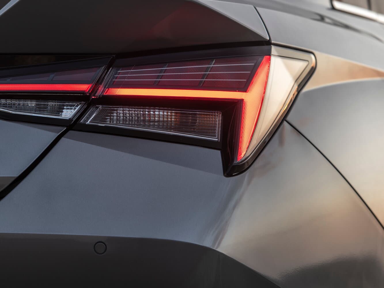 Hyundai Avante VII Седан, фото 12