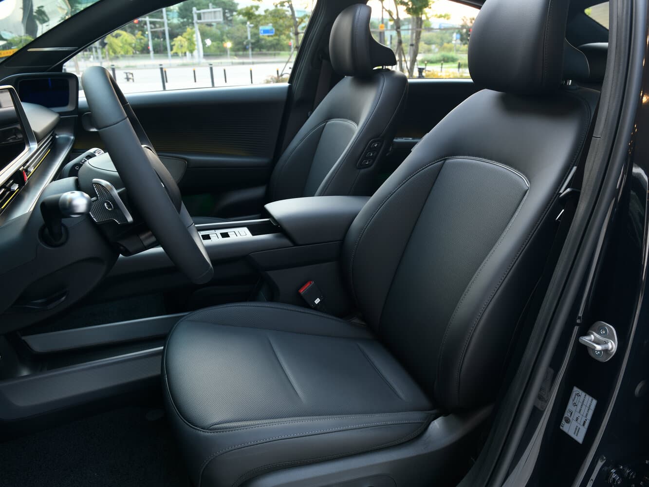 Hyundai IONIQ 6  Фастбек, фото 10
