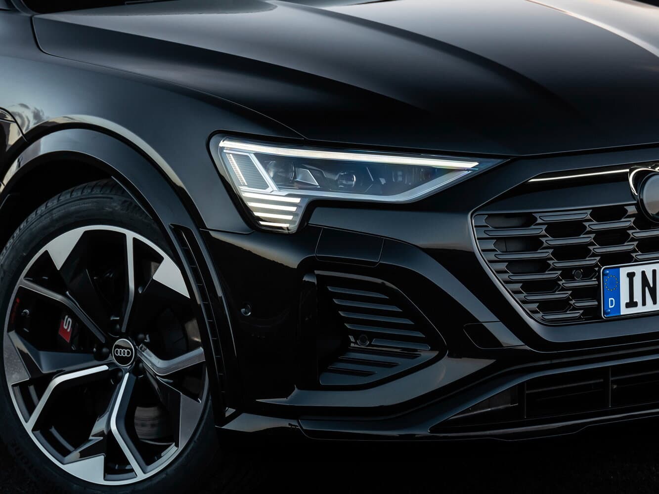 Audi, SQ8 e-tron, 2023, фото 9