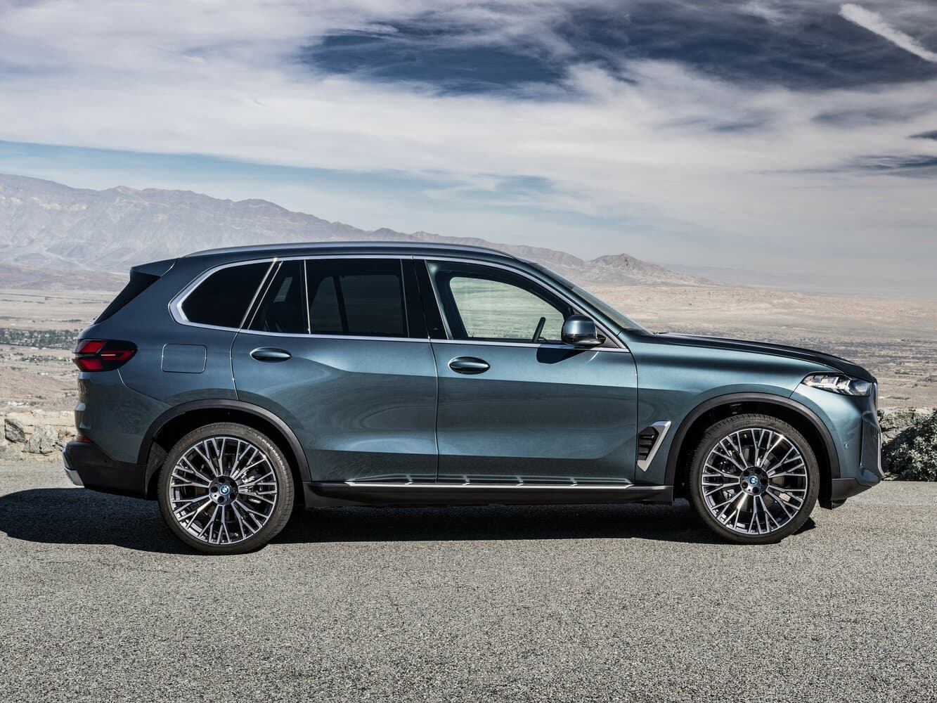 BMW X5 IV (G05/G18) Рестайлинг Внедорожник 5 дв., фото 2
