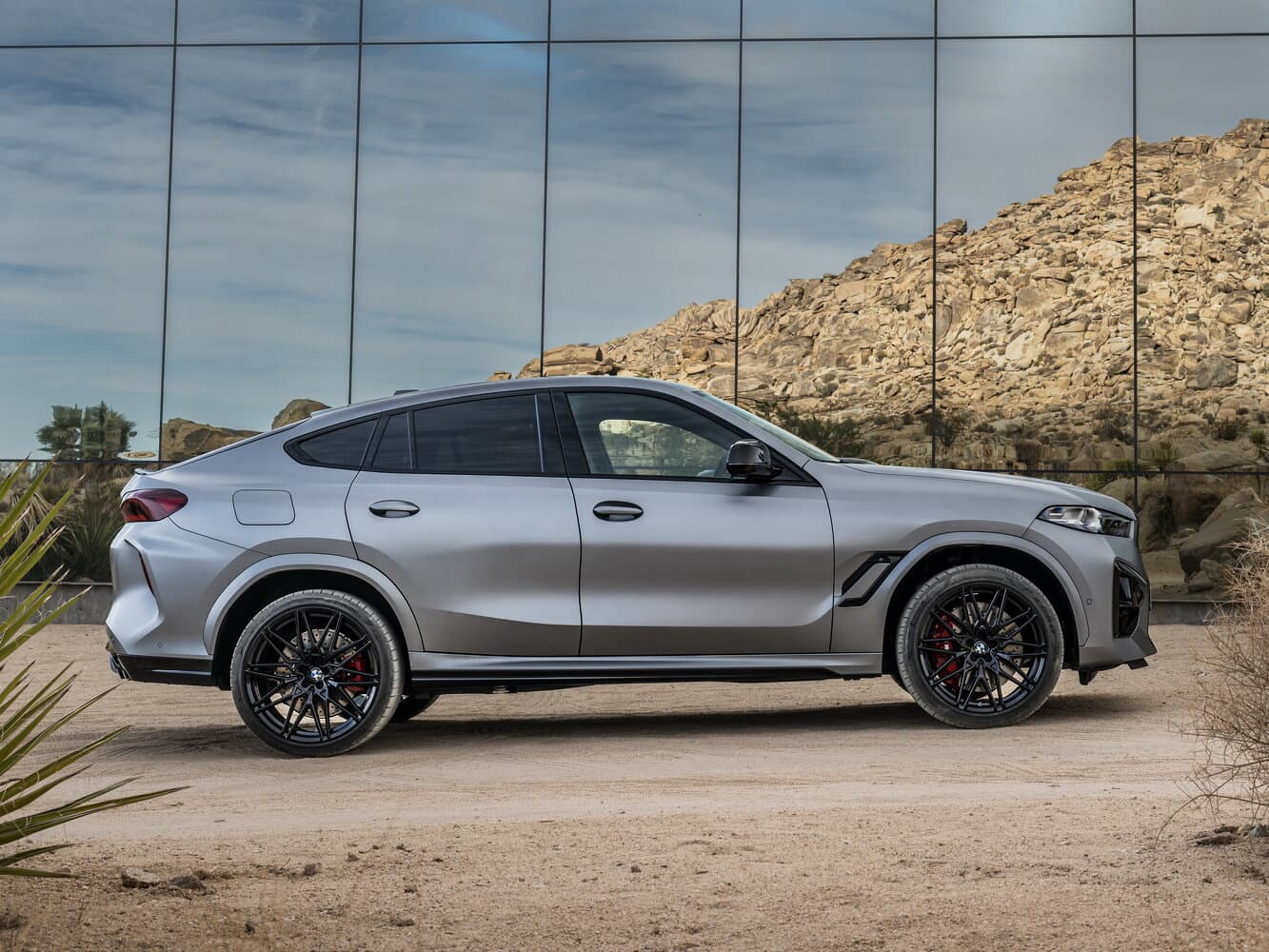 BMW X6 M III (F96) Рестайлинг Внедорожник 5 дв., фото 2
