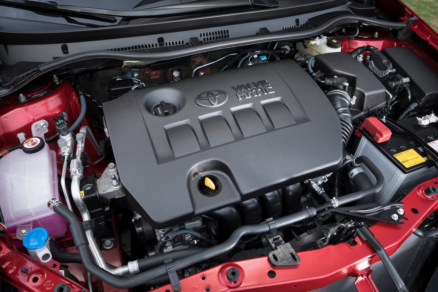 Toyota Corolla XI (E160, E170, E180) Рестайлинг 1 Хэтчбек 5 дв., фото 13