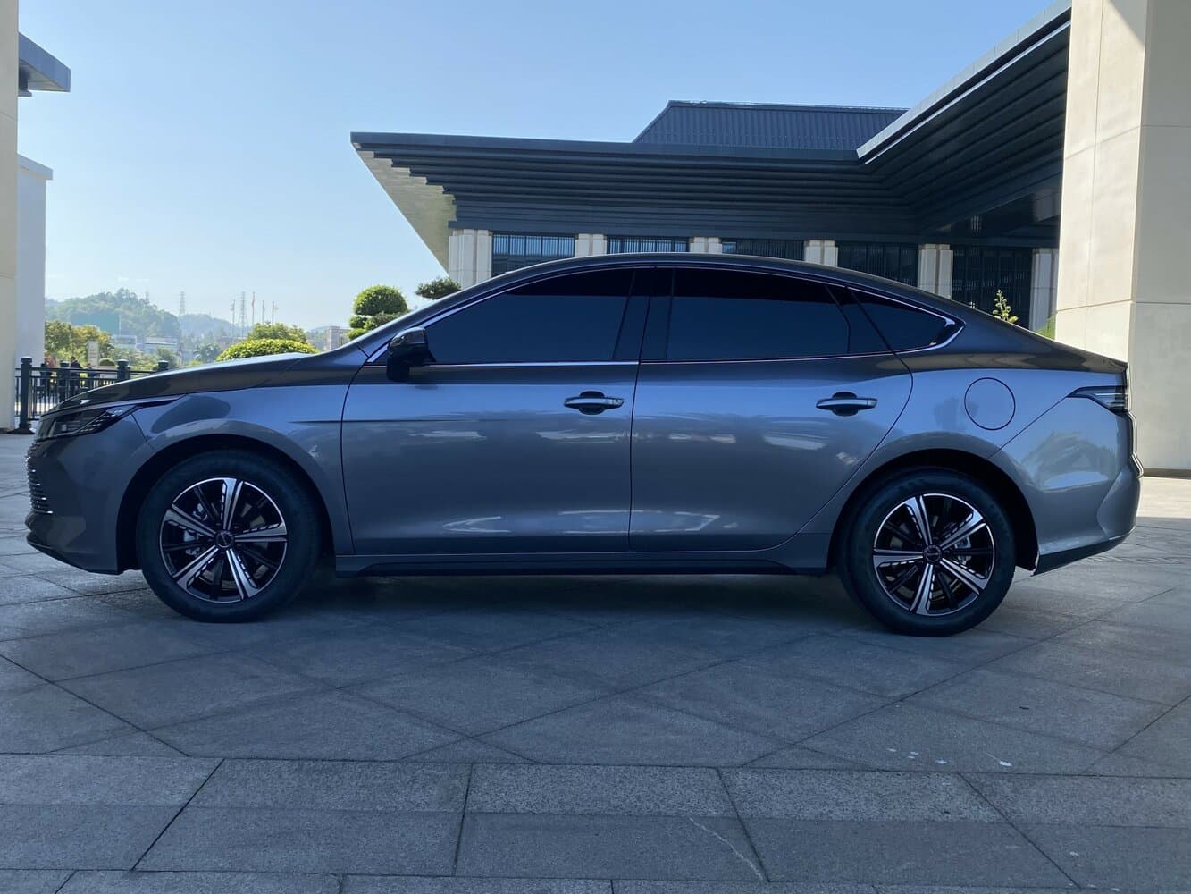 BYD Destroyer 05  Седан, фото 2
