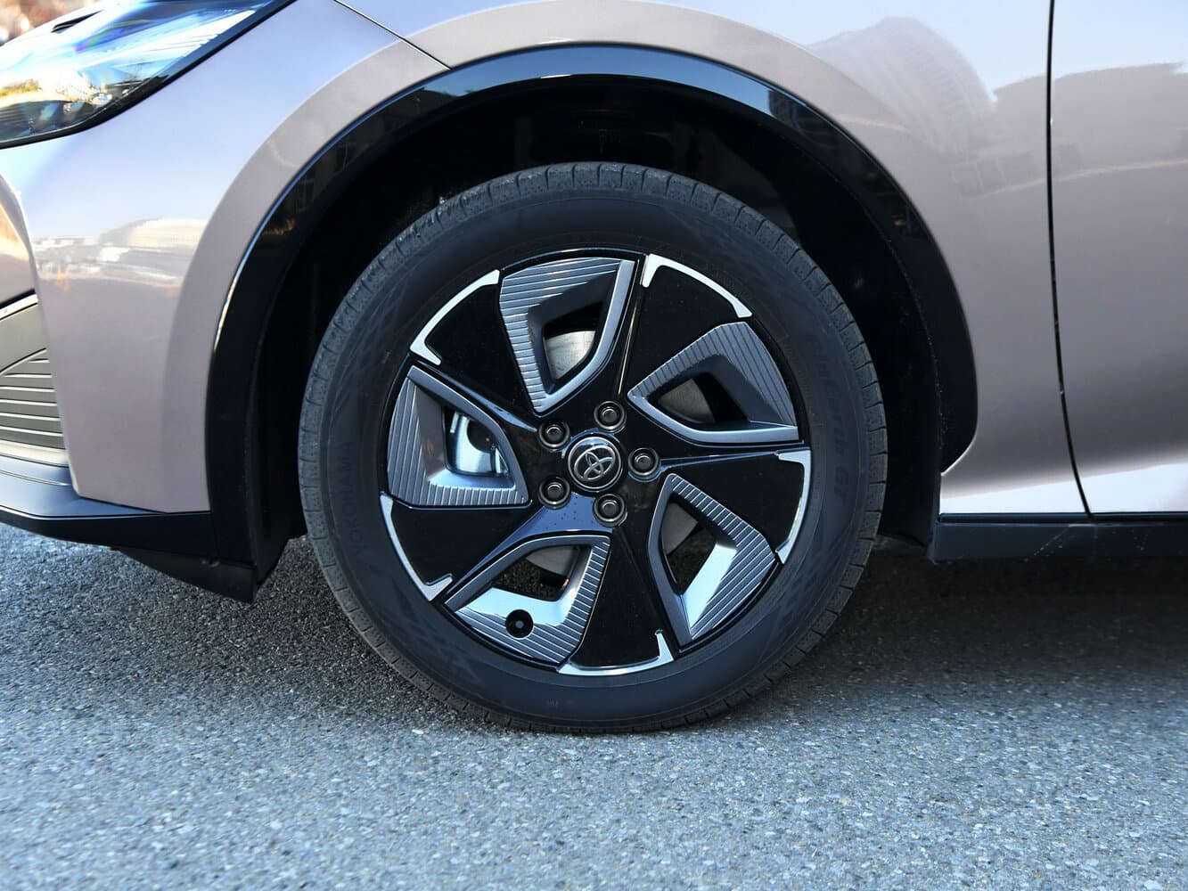 Toyota bZ3  Седан, фото 19