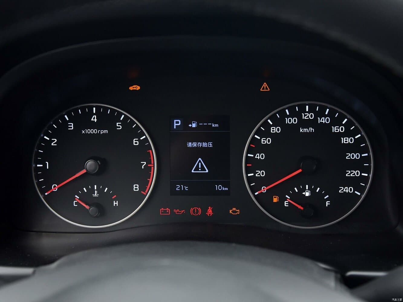 Kia Forte (China Market) I Седан, фото 7