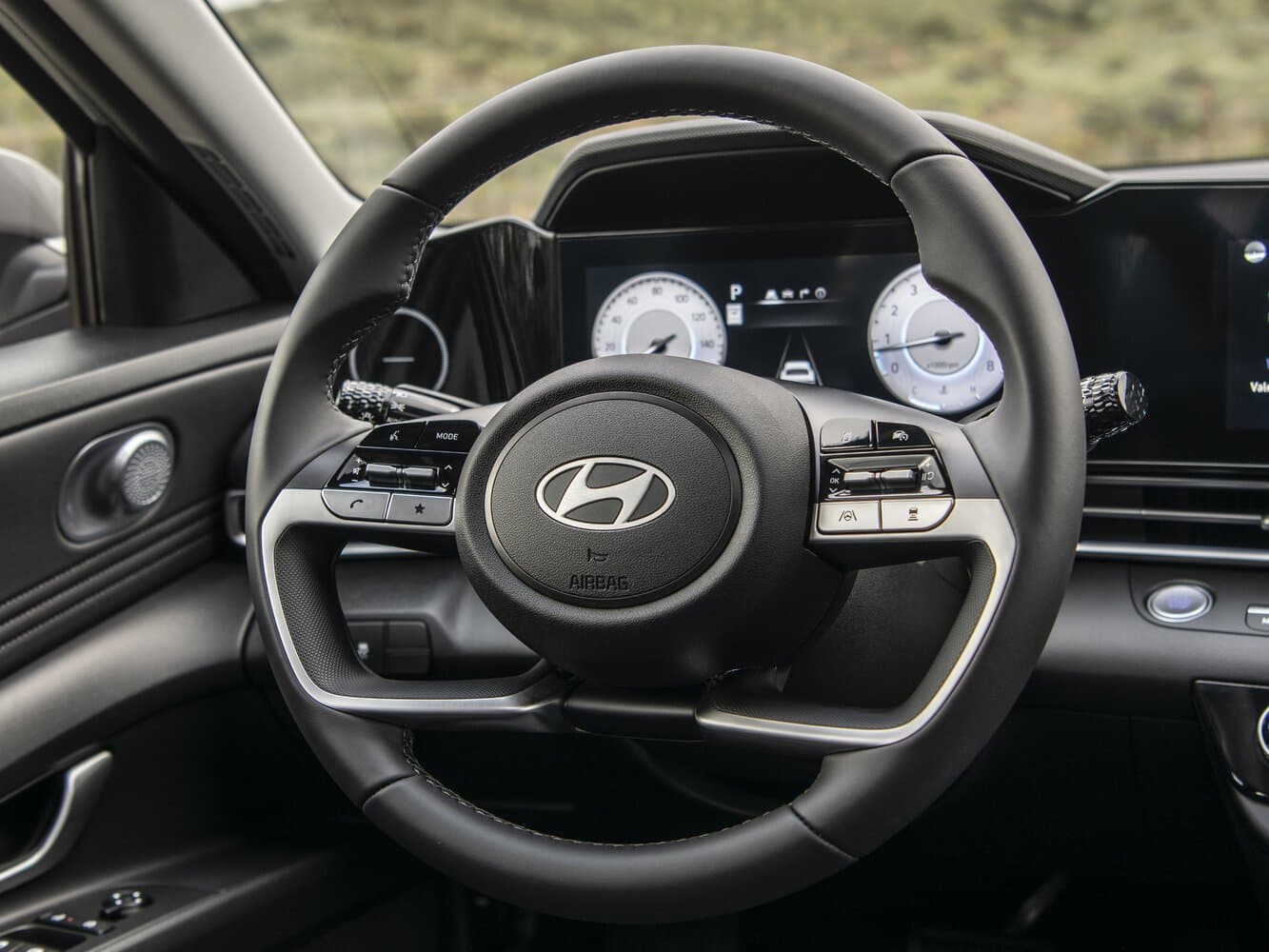 Hyundai Elantra VII (CN7) Рестайлинг Седан, фото 6