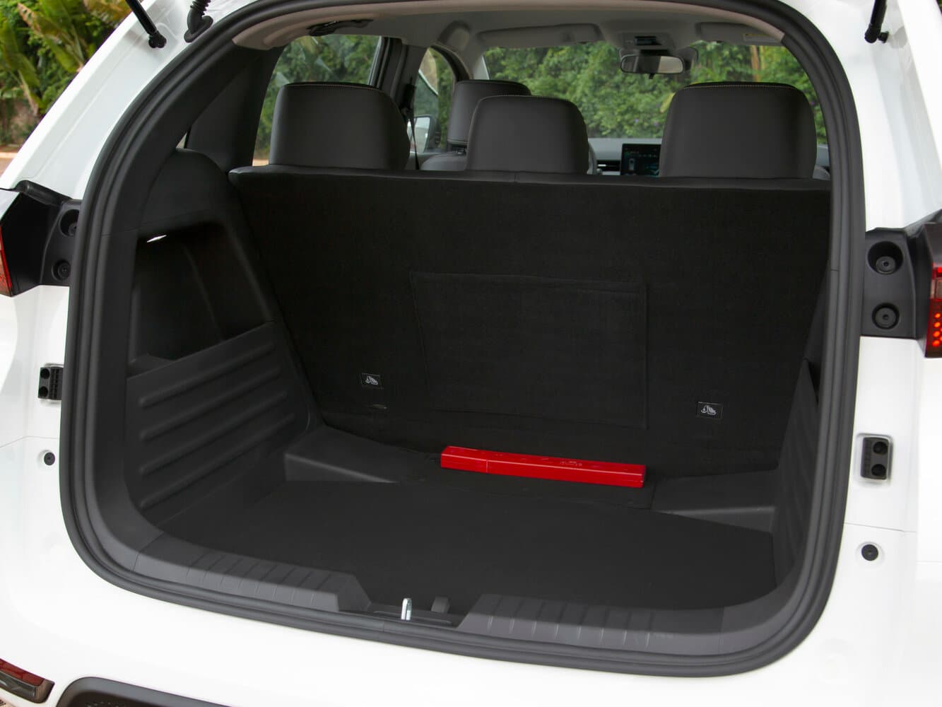 BYD D1  Компактвэн, фото 11