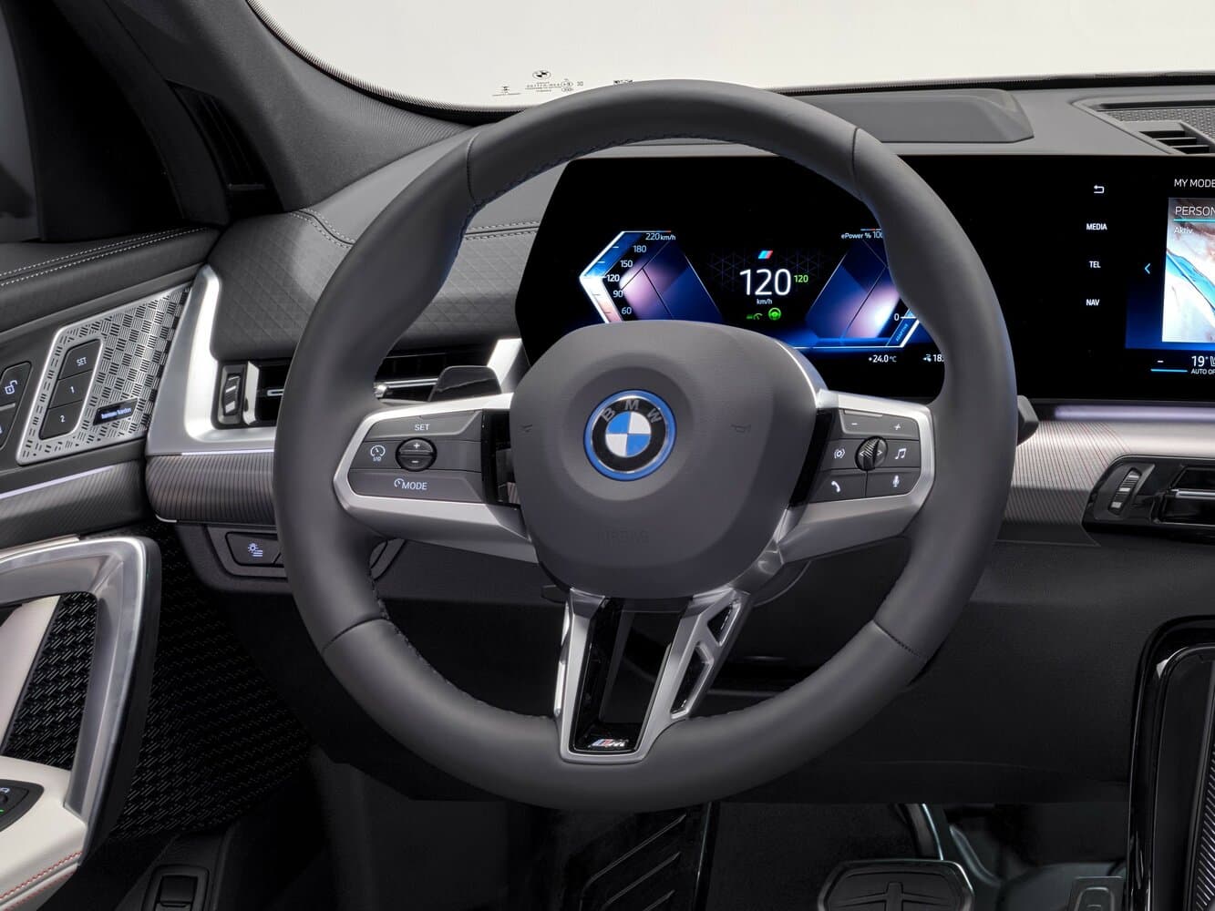 BMW iX2  Внедорожник 5 дв., фото 7