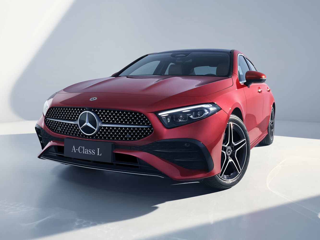 Mercedes-Benz A-Class IV (W177) Рестайлинг Седан Long, фото 3