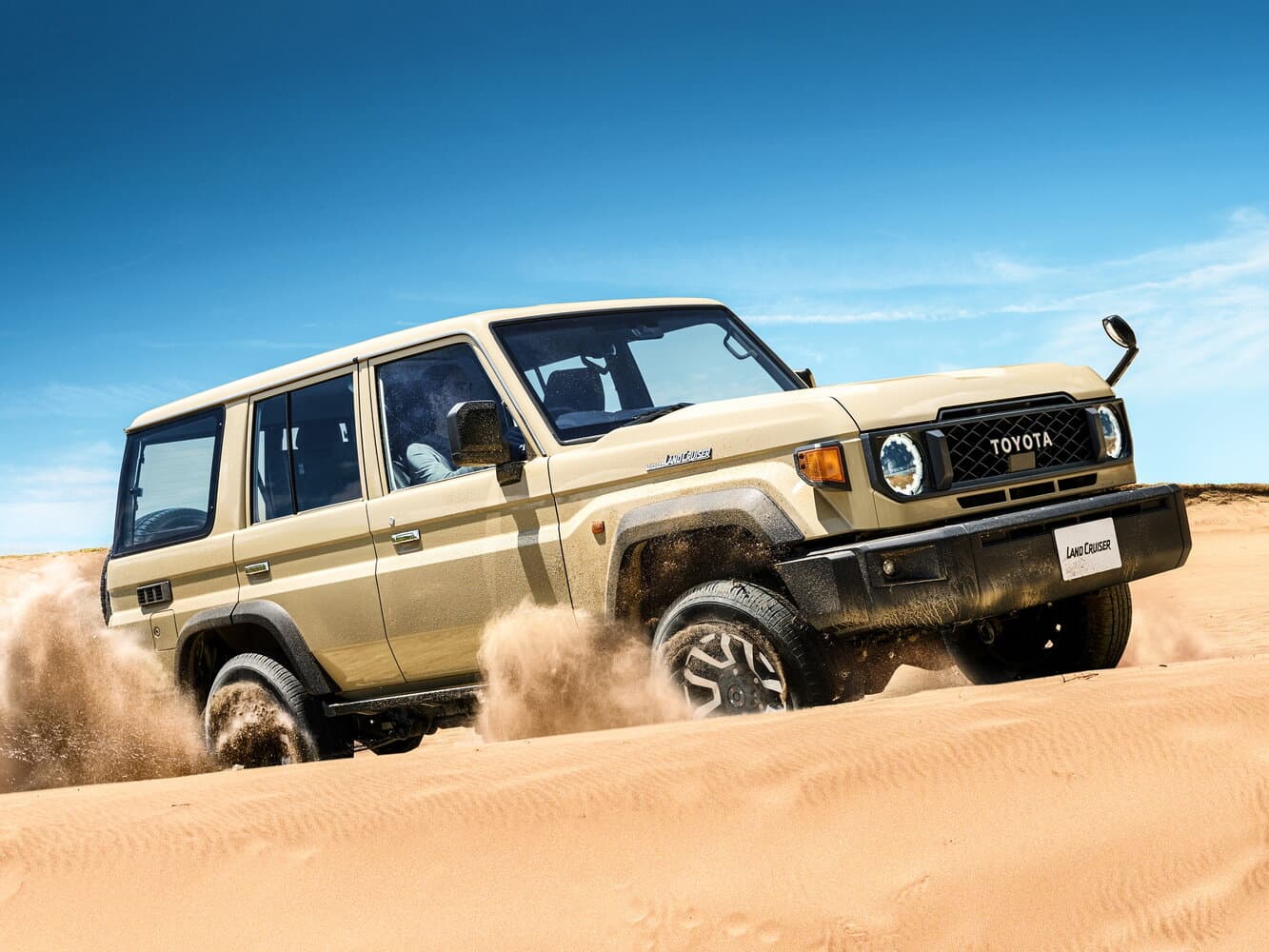 Toyota Land Cruiser 70 Series Рестайлинг 2 Внедорожник 5 дв. 76, фото 2